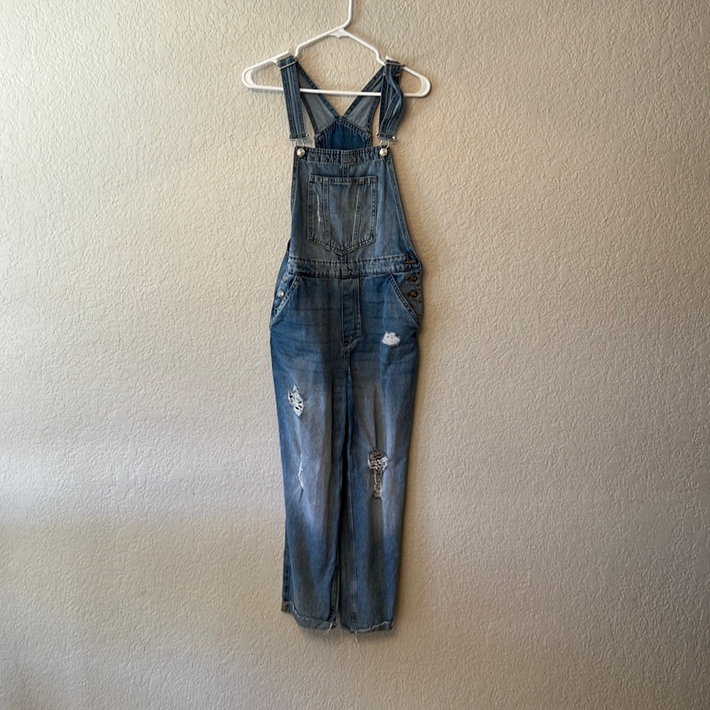 H&M distressed jean overalls